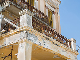 INFILTRAZIONI DAL BALCONE SOVRASTANTE
